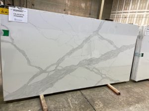 CALACATTA PYRENESS QUARTZ